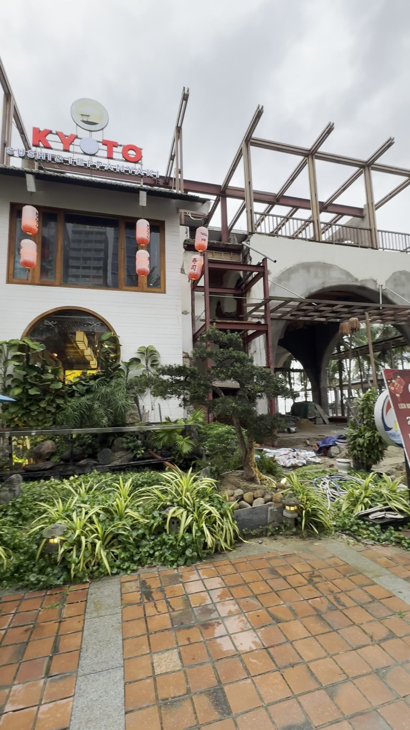 Read more about the article Den halvfærdige by